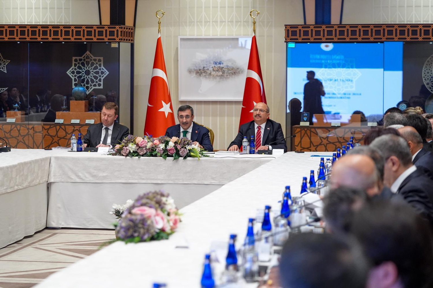 Cumhurbaşkanlığı Külliyesi’nde Kamu Kurumları Denetim Faaliyetleri Değerlendirme Toplantısı gerçekleştirildi.